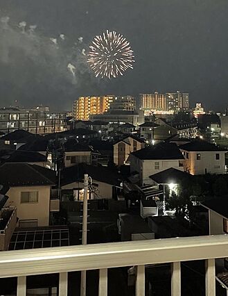 玄関側からの「...