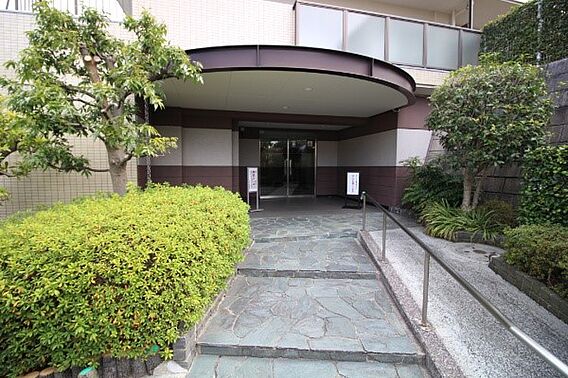 マンション入口