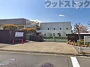 三鷹市立羽沢小学校 徒歩5分。 340m