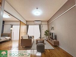 多摩都市モノレール 万願寺駅 徒歩3分の賃貸アパート 1階2Kのリビング/ダイニング