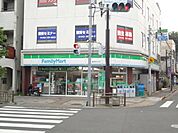 ファミリーマート 140m