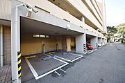 ★敷地内コインパーキング上、駐車場は地下に有ります★