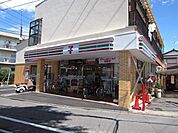 セブンイレブン 140m