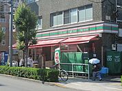 ローソンストア100立川錦町店 727m
