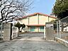 周辺：北九州市立香月小学校 1192m