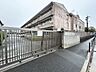周辺：槻田小学校 758m