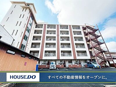 外観:システムキッチン♪火災報知器♪シューズボックス♪給湯器♪小学校まで徒歩10分圏内♪ 外観:システムキッチン♪火災報知器♪シューズボックス♪給湯器♪小学校まで徒歩10分圏内♪