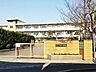 周辺：穴生中学校 403m