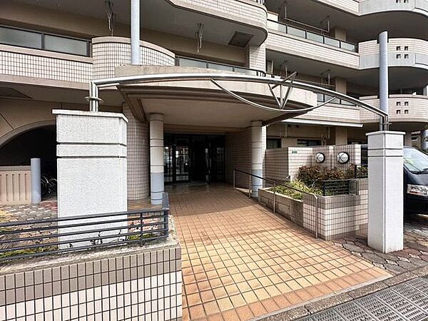 エントランスを拡大表示
