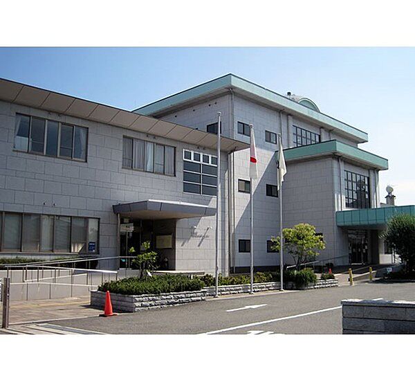 画像24:役所「和歌山市中央サービスセンターまで1879m」
