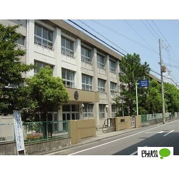 画像27:中学校「和歌山市立河西中学校まで1454m」