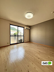 ドゥ シェル 103 1階1Kのリビング/ダイニング