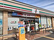 その他「セブンイレブン梶取店まで600m」