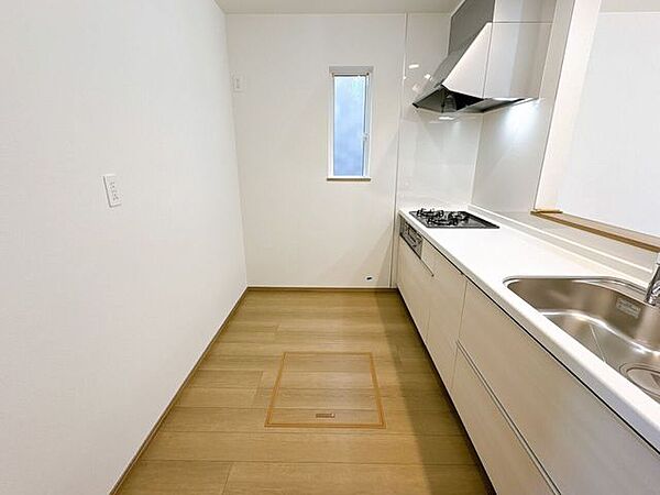 キッチンを拡大表示