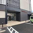 タリーズコーヒー OKB田県店【落ち着いた空間でコーヒーや軽食を楽しめるカフェ。打ち合わせや休憩にも利用しやすく、日常の中で気軽に立ち寄れるくつろぎの店舗です。】 1310m