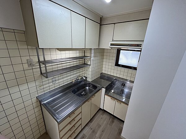 ロイヤルアネックス土居田 206 号室｜愛媛県松山市土居田町(賃貸マンション3LDK・2階・63.00㎡)の写真 その7