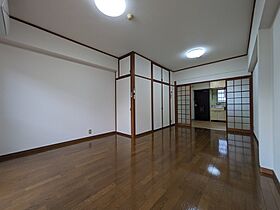 ロイヤル三津 203 号室 ｜ 愛媛県松山市会津町（賃貸マンション1DK・2階・29.16㎡） その3