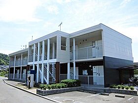 レオパレスマドンナ 105 号室 ｜ 愛媛県松山市北吉田町（賃貸アパート1K・1階・19.87㎡） その1