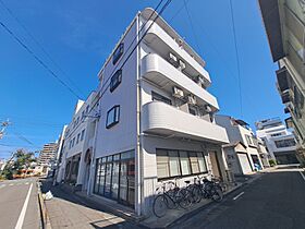 メゾン古町 401 号室 ｜ 愛媛県松山市萱町4丁目（賃貸マンション1R・4階・20.10㎡） その1