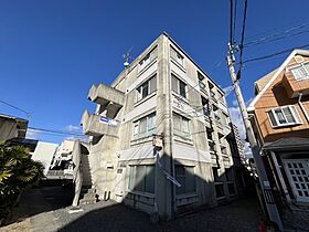 ベーシックアパートメント 102 号室 ｜ 愛媛県松山市宮西3丁目（賃貸マンション1K・1階・24.80㎡） その1