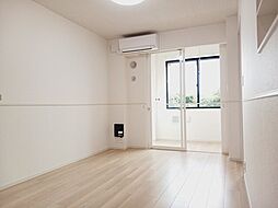 ソレイユ 102 1階1LDKのリビング/ダイニング