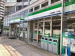 ファミリーマート江東東雲一丁目店