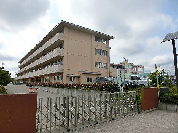 画像18:浜松市立大平台小学校（187m）