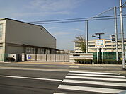 浜松市立積志小学校（852m）