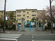 浜松市立篠原小学校まで590m