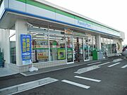 ファミリーマート 掛川富部店まで400m
