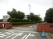 浜松市立和田東小学校（511m）