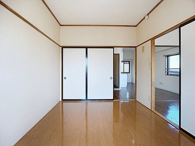 寝室