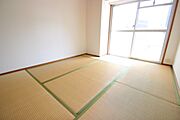 ※別部屋の写真です