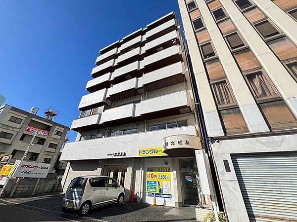 岡本ビル（呉市） ｜広島県呉市本通5丁目(賃貸マンション2DK・6階・35.00㎡)の写真 その1