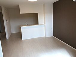 ルミナス 1階1LDKのリビング/ダイニング