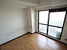 室内：※別の部屋の写真です。