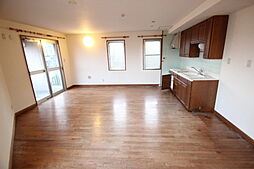 ロッカバレーナプロヴァンス三滝本町 2階3LDKのリビング/ダイニング