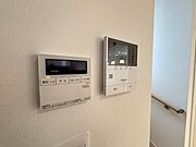 テレビモニターフォンつきで、来訪者を確認でき安心です！
