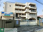 早稲田小学校 820m