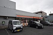 セイコーマート草加マルエー店 徒歩6分。 450m