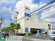 西友青井店 徒歩12分。スーパー 950m