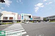イオンレイクタウン 徒歩9分。ショッピングセンター 660m