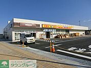ドラッグぱぱす 700m