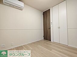 21 / 32