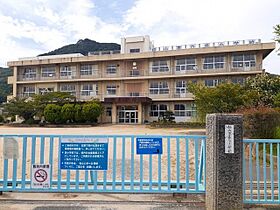 広島県福山市山手町6丁目24番22号（賃貸マンション1LDK・2階・42.06㎡） その18