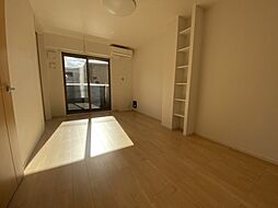 カサ・ヴィアーレII 105 1階1SKのリビング/ダイニング