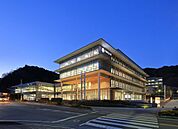 兵庫県立大学姫路工学キャンパス　新本館