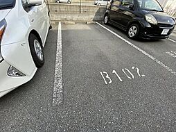 4 / 9