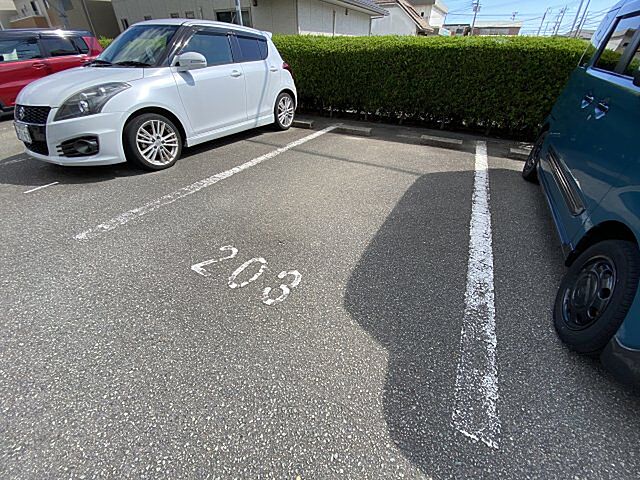 9 / 12