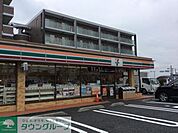 セブンイレブン 321m